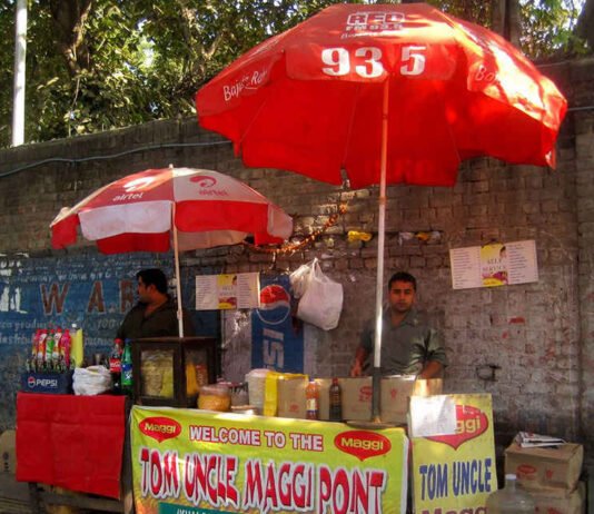 Top 5 Places Which Can Definitely Saate Your Cravings For Maggi