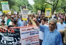 DUTA Delegation Meets Delhi LG Over Unpaid Salaries in 12 Colleges DUTA protest