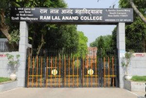 Bomb threat received in DU College